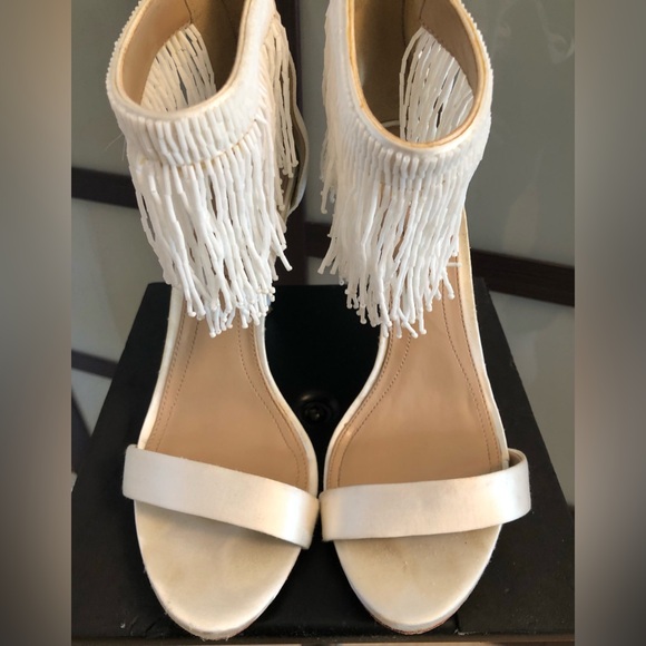 Vero Cuoio Gorgeous Heels - Picture 6 of 6